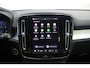 Volvo XC40 2.0 B4 Plus Dark | Elektrisch Verstelbare Voorstoelen | Keyless | Elektrische Achterklep | Premium audio by Harman Kardon | Stoelverwarming | Stuurverwarming | Adaptieve Cruise Control | Pilot Assist | Dodehoek herkenning