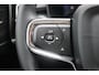 Volvo XC40 2.0 B4 Plus Dark | Elektrisch Verstelbare Voorstoelen | Keyless | Elektrische Achterklep | Premium audio by Harman Kardon | Stoelverwarming | Stuurverwarming | Adaptieve Cruise Control | Pilot Assist | Dodehoek herkenning
