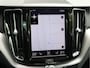 Volvo XC60 2.0 Recharge T6 AWD R-Design / Navi / Climate / Pano / Trekh / Leder / Blis/ Keyles / Autopilot / / Uitstekende staat!