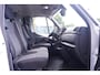 Nissan Interstar 2.3 DCi 165 pk Bakwagen met Laadklep Airco, Apple Carplay, Camera, Cruise Control, 3-Zits