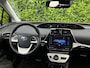 Toyota Prius 1.8 Dynamic, JBL-SOUND, LEDER, CRUISE CONTROL, CLIMATE CONTROL, STOELVERWARMING, CAMERA, DODEHOEK, LICHTMETAAL 17"