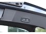Volvo XC40 2.0 B4 Plus Black Edition | Panorama dak| Noodreservewiel| 360graden camera rondomzicht| Verwarmbare voorruit|