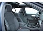 Volvo XC40 2.0 B4 Plus Black Edition | Panorama dak| Noodreservewiel| 360graden camera rondomzicht| Verwarmbare voorruit|
