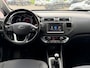 Kia Rio 1.2 CVVT ExecutiveLine | NAP | Trekhaak | Cruise Control | Climate Control | Key-less | BT-Telefoonfunctie | Regen en licht sensor |