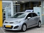 Kia Rio 1.2 CVVT ExecutiveLine | NAP | Trekhaak | Cruise Control | Climate Control | Key-less | BT-Telefoonfunctie | Regen en licht sensor |