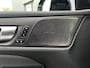 Volvo V60 2.0 B3 Plus Dark | Trekhaak | Panoramadak | Harman Kardon Audio | 360 Graden Camera | Parkeersensoren | LED Koplampen Adaptief | Elektrisch Verstelbare Voorstoelen | Elektrische Achterklep | Keyless Entry | Navigatie | Cruise Control Adaptief | BLIS