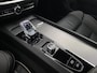 Volvo V60 2.0 B3 Plus Dark | Trekhaak | Panoramadak | Harman Kardon Audio | 360 Graden Camera | Parkeersensoren | LED Koplampen Adaptief | Elektrisch Verstelbare Voorstoelen | Elektrische Achterklep | Keyless Entry | Navigatie | Cruise Control Adaptief | BLIS