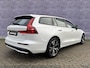 Volvo V60 2.0 B3 Plus Dark | Trekhaak | Panoramadak | Harman Kardon Audio | 360 Graden Camera | Parkeersensoren | LED Koplampen Adaptief | Elektrisch Verstelbare Voorstoelen | Elektrische Achterklep | Keyless Entry | Navigatie | Cruise Control Adaptief | BLIS