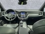 Volvo V60 2.0 B3 Plus Dark | Trekhaak | Panoramadak | Harman Kardon Audio | 360 Graden Camera | Parkeersensoren | LED Koplampen Adaptief | Elektrisch Verstelbare Voorstoelen | Elektrische Achterklep | Keyless Entry | Navigatie | Cruise Control Adaptief | BLIS