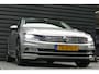 Volkswagen Passat 2.0 TDI BUSINESS EDITION R-LINE AUTOMAAT / ALCANTARA / CAMERA / TREKHAAK / PANO.DAK / STOELVERWARMING / NAVI / LED / CLIMA / PDC / BLUETOOTH / ADAPT. CRUISECONTROL / 2E EIGENAAR / SCHITTERENDE STAAT !!
