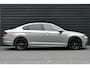 Volkswagen Passat 2.0 TDI BUSINESS EDITION R-LINE AUTOMAAT / ALCANTARA / CAMERA / TREKHAAK / PANO.DAK / STOELVERWARMING / NAVI / LED / CLIMA / PDC / BLUETOOTH / ADAPT. CRUISECONTROL / 2E EIGENAAR / SCHITTERENDE STAAT !!