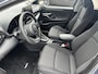 Toyota Yaris 1.5 Hybrid 115 Dynamic Comfort Pack Limited Nieuw Model Parkeer dodehoek Sensoren Stoel Stuur Verwarmd
