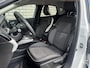 Renault Captur 1.6 E-Tech Plug-in Hybrid 160 Intens | Stoelverwarming | 360° camera | BOSE-audio | Navigatie | All-Season banden |