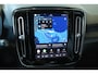 Volvo XC40 Recharge Core | Comfortstoelen | Stoelverwarming | Stuurwielverwarming | Draadloze telefoonlader | Adaptive Cruise Control | Parkeersensoren voor + achter | Parkeercamera |
