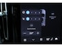 Volvo XC40 Recharge Core | Comfortstoelen | Stoelverwarming | Stuurwielverwarming | Draadloze telefoonlader | Adaptive Cruise Control | Parkeersensoren voor + achter | Parkeercamera |