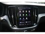 Volvo V60 T8 Plug-in hybrid AWD Plus Dark | Adaptive Cruise & Pilot Assist | 360 Camera | Premium Harman/Kardon Audio | Semi Elektr. Trekhaak | Stoelverwarming voor & achter | Stuurverwarming | Power Seats incl. Memory