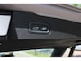 Volvo V60 T6 Plug-in hybrid AWD Plus Dark | Adaptive Cruise & Pilot Assist | 360 Camera | Premium Harman/Kardon Audio | Semi Elektr. Trekhaak | Stoelverwarming voor & achter | Stuurverwarming | Power Seats incl. Memory