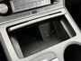 Hyundai Kona Electric EV Premium 64 kWh / Lederen bekleding / Adaptieve cruise control / Dodehoekdetectie / Led Koplampen / Stoelverwarming / HUD /