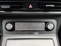 Hyundai Kona Electric EV Premium 64 kWh / Lederen bekleding / Adaptieve cruise control / Dodehoekdetectie / Led Koplampen / Stoelverwarming / HUD /