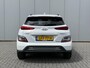 Hyundai Kona Electric EV Premium 64 kWh / Lederen bekleding / Adaptieve cruise control / Dodehoekdetectie / Led Koplampen / Stoelverwarming / HUD /
