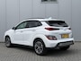 Hyundai Kona Electric EV Premium 64 kWh / Lederen bekleding / Adaptieve cruise control / Dodehoekdetectie / Led Koplampen / Stoelverwarming / HUD /