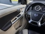 Volvo XC60 D3 Automaat Summum Leder - Cruise - Trekhaak - Stoelverwarming.