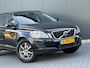 Volvo XC60 D3 Automaat Summum Leder - Cruise - Trekhaak - Stoelverwarming.