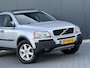 Volvo XC90 2.5T AWD Exclusive Schuifdak - Leder - Trekhaak - Youngtimer