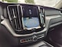 Volvo XC60 2.0 T6 Plug-in AWD Ultimate Bright Headup! Pano! Trekhaak! Memory! Electrische Achterklep!
