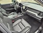 Volvo XC60 2.0 T6 Plug-in AWD Ultimate Bright Headup! Pano! Trekhaak! Memory! Electrische Achterklep!