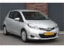 Toyota Yaris 1.3 VVT-i Aspiration | Automaat | Cruise Control | Camera | Airco | Navi | Bluetooth |