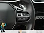 Peugeot 208 1.2 PureTech GT-Line GARANTIE/AUTOMAAT/CARPLAY/PAN.DAK/DAB+/PDC V+A/CAMERA/TREKHAAK/LICHTMETAAL rijklaarprijs!
