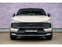 Volvo EX30 Cross Country P5 Long Range Ultra Europa 69 kWh | Harman/Kardon | Black Pack | Panoramadak | 360 Camera | Adaptieve Cruise Control | BLIS | Getint Glas | Stoel & Stuurverwarming | 463 KM actieradius |