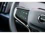 Volvo EX30 Cross Country P5 Long Range Ultra Europa 69 kWh | Harman/Kardon | Black Pack | Panoramadak | 360 Camera | Adaptieve Cruise Control | BLIS | Getint Glas | Stoel & Stuurverwarming | 463 KM actieradius |