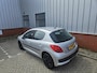Peugeot 207 1.4-16V X-line