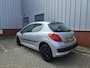 Peugeot 207 1.4-16V X-line
