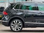 Volkswagen Tiguan 2.0 TDI 4Motion Highline Business R Line 310PK Automaat Pano Leer