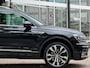 Volkswagen Tiguan 2.0 TDI 4Motion Highline Business R Line 310PK Automaat Pano Leer