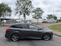 Ford Focus Wagon 1.0i ST-Line 6-Bak 126 PK. Prachtige en goed onderhouden auto !!! Alle keuringen toegestaan !!