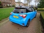 Toyota Yaris 1.5 Hybrid 100pk 5D CVT SkyBlue Edition, rijklaar met 12 mnd BOVAG garantie , bij Toyota specialist