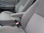 Toyota Yaris 1.5 Hybrid 100pk 5D CVT SkyBlue Edition, rijklaar met 12 mnd BOVAG garantie , bij Toyota specialist