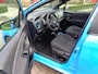 Toyota Yaris 1.5 Hybrid 100pk 5D CVT SkyBlue Edition, rijklaar met 12 mnd BOVAG garantie , bij Toyota specialist