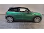 MINI Cooper 3-Deurs 1.5 Chili | Navigatie | Camera | Stoelverwarming voor | PDC voor + achter |