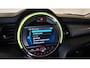 MINI Cooper 3-Deurs 1.5 Chili | Navigatie | Camera | Stoelverwarming voor | PDC voor + achter |