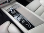 Volvo XC60 2.0 T8 Twin Engine AWD Inscription|PANO|TREKHAAK|LUCHTVERING