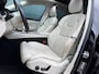 Volvo XC60 2.0 T8 Twin Engine AWD Inscription|PANO|TREKHAAK|LUCHTVERING