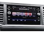 Volkswagen Crafter 35 2.0 TDI L3H3 Highline Black Edition Camera, Cruise, Carplay, LED, Clima, Automaat, Trekhaak, Sensoren, Uniek!