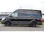 Volkswagen Crafter 35 2.0 TDI L3H3 Highline Black Edition Camera, Cruise, Carplay, LED, Clima, Automaat, Trekhaak, Sensoren, Uniek!