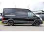 Volkswagen Crafter 35 2.0 TDI L3H3 Highline Black Edition Camera, Cruise, Carplay, LED, Clima, Automaat, Trekhaak, Sensoren, Uniek!