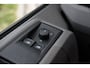 Volkswagen Crafter 35 2.0 TDI L3H3 Highline Black Edition Camera, Cruise, Carplay, LED, Clima, Automaat, Trekhaak, Sensoren, Uniek!